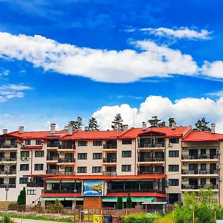 Апартамент Lakeapart *